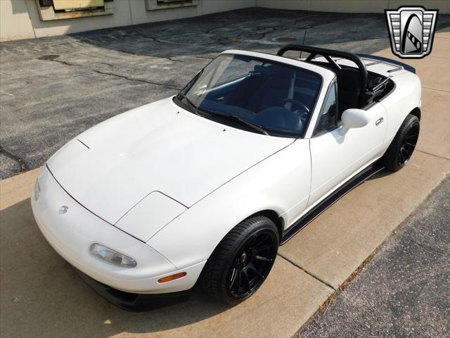 used 1994 Mazda MX-5 Miata car, priced at $16,500