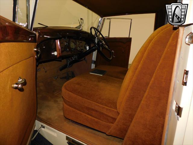 used 1948 Rolls-Royce Silver Wraith car, priced at $57,000