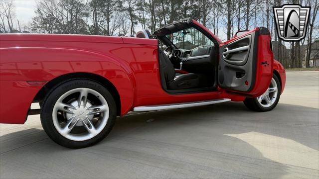 used 2005 Chevrolet SSR car, priced at $27,000