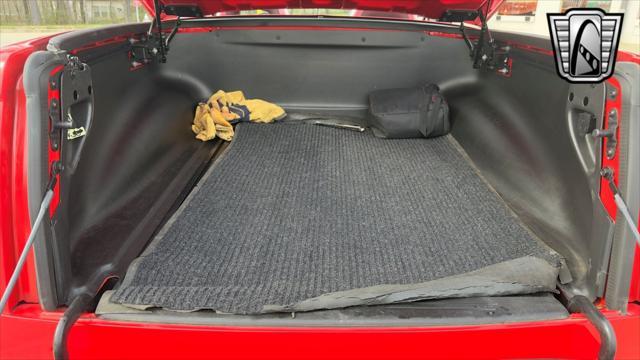 used 2005 Chevrolet SSR car, priced at $27,000