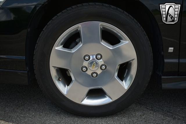 used 2007 Chevrolet Monte Carlo car, priced at $16,000