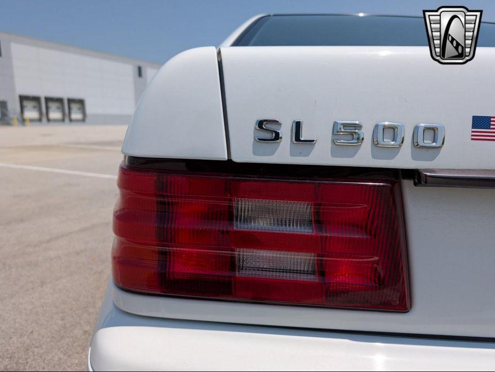used 2000 Mercedes-Benz SL-Class car, priced at $22,000