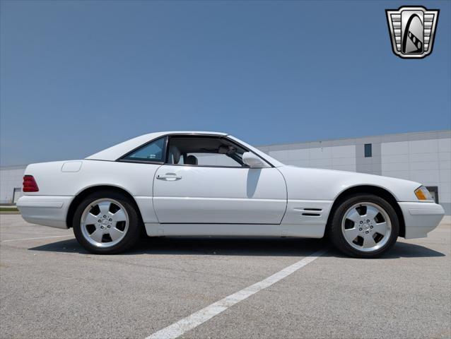 used 2000 Mercedes-Benz SL-Class car, priced at $22,000
