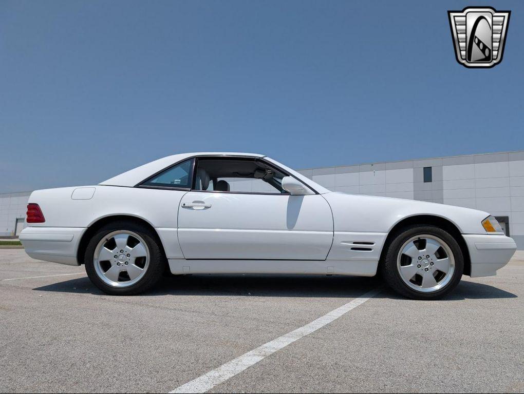 used 2000 Mercedes-Benz SL-Class car, priced at $22,000