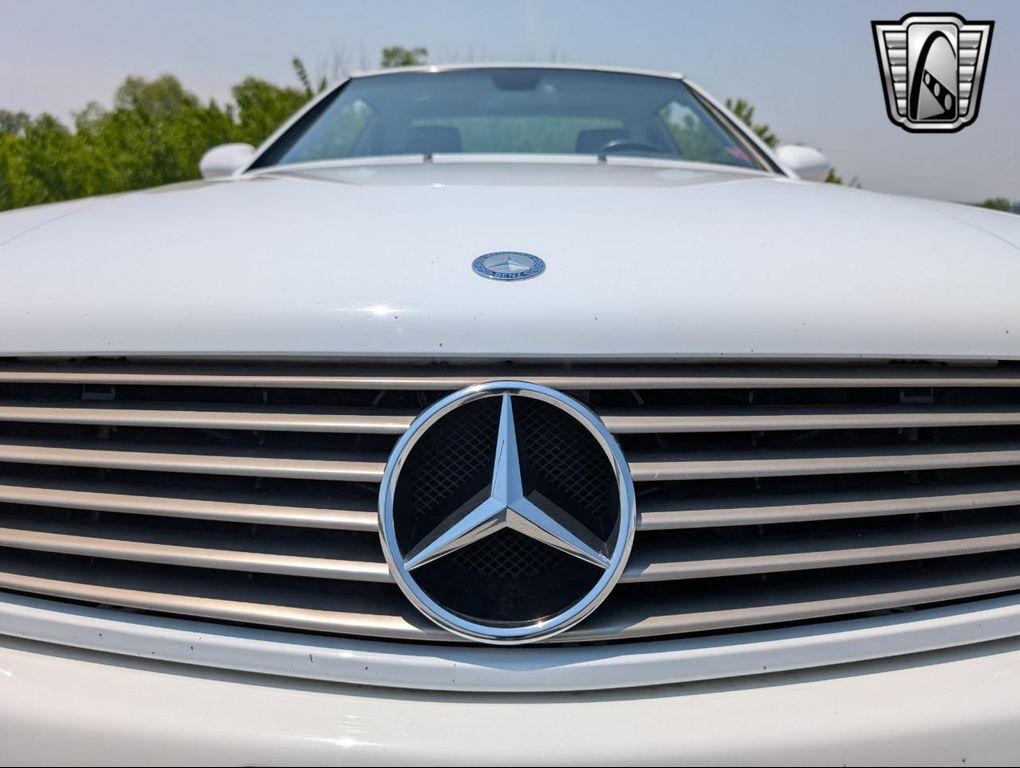 used 2000 Mercedes-Benz SL-Class car, priced at $22,000