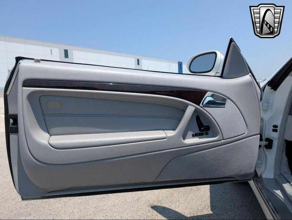 used 2000 Mercedes-Benz SL-Class car, priced at $22,000