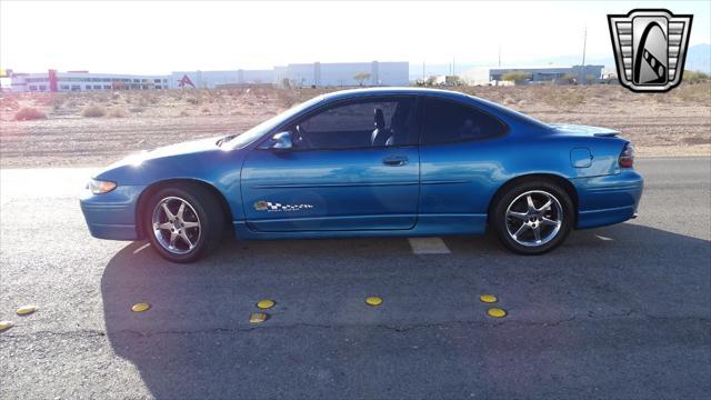 used 1998 Pontiac Grand Prix car, priced at $14,000