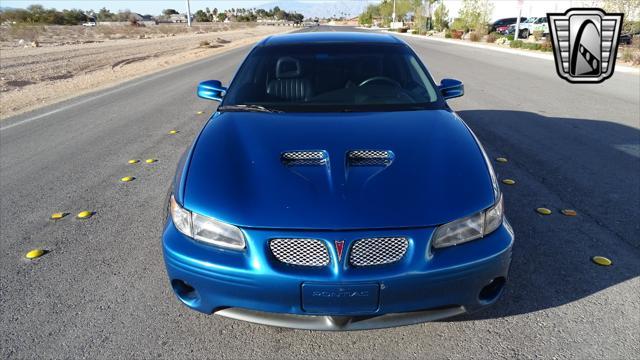 used 1998 Pontiac Grand Prix car, priced at $14,000