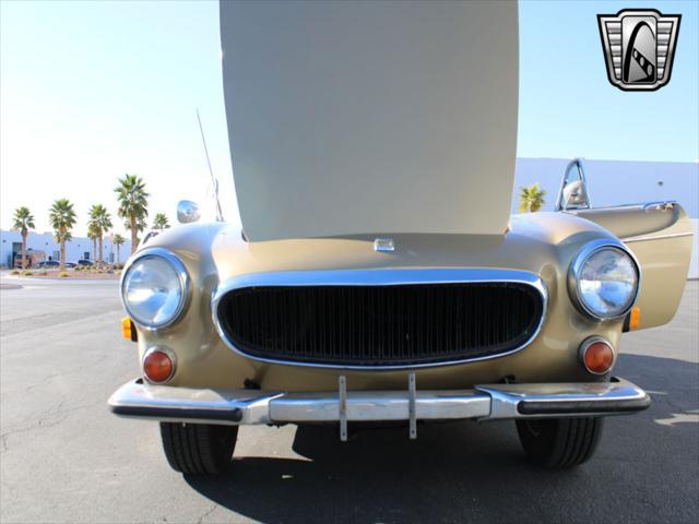 used 1972 Volvo 1800 car, priced at $19,000