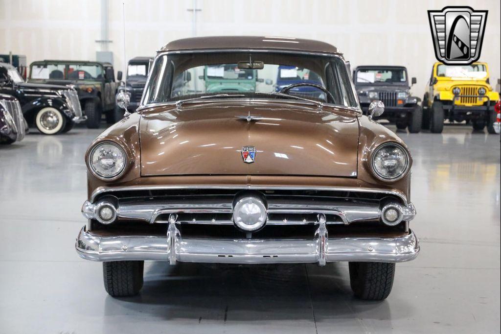 used 1954 Ford Crestline car, priced at $32,000