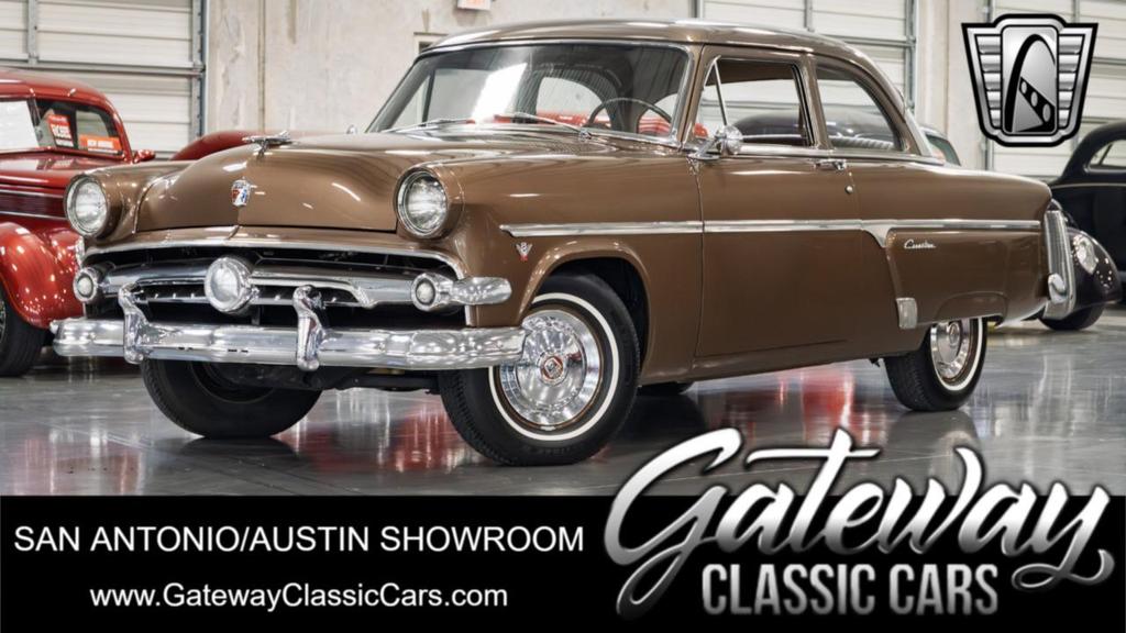 used 1954 Ford Crestline car, priced at $32,000