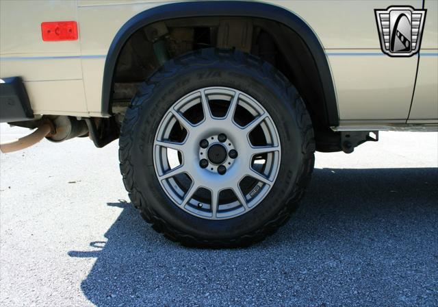 used 1987 Volkswagen Vanagon car, priced at $29,000