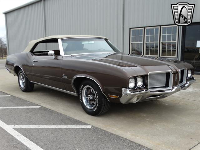 used 1972 Oldsmobile Cutlass car, priced at $34,000