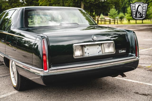 used 1994 Cadillac DeVille car, priced at $12,500