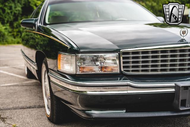 used 1994 Cadillac DeVille car, priced at $12,500