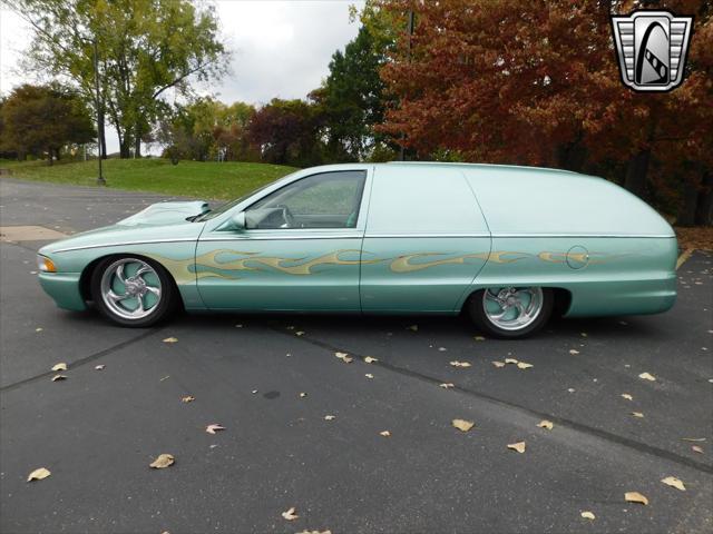 used 1993 Buick Roadmaster car, priced at $25,000