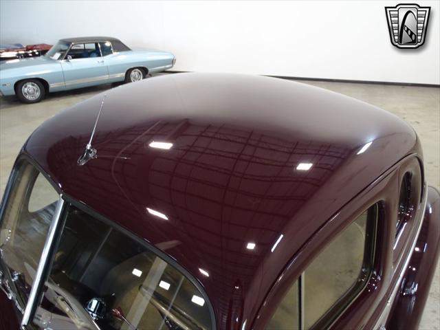 used 1940 Ford Deluxe car, priced at $43,000