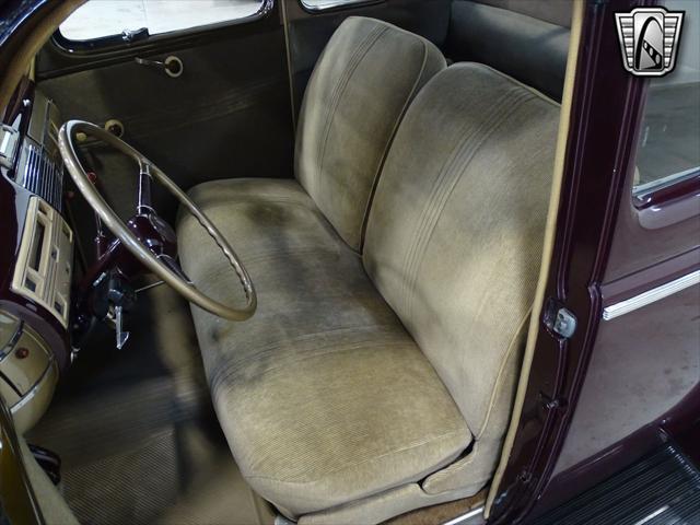 used 1940 Ford Deluxe car, priced at $43,000