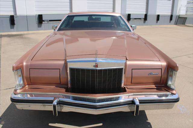 used 1979 Lincoln Continental car, priced at $15,500