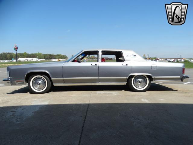 used 1979 Lincoln Continental car, priced at $16,000