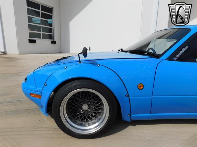 used 1993 Mazda MX-5 Miata car, priced at $27,000
