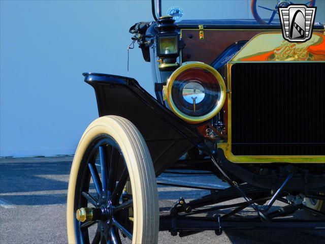 used 1914 Ford Model T car, priced at $29,000