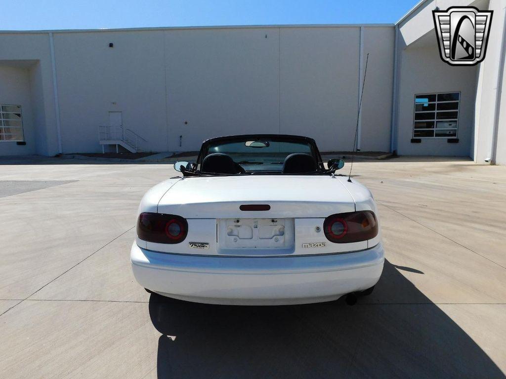 used 1990 Mazda MX-5 Miata car, priced at $11,000