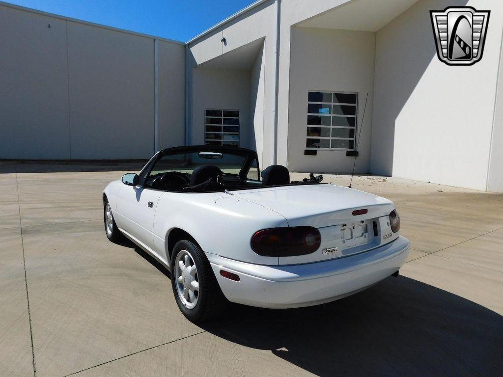 used 1990 Mazda MX-5 Miata car, priced at $11,000