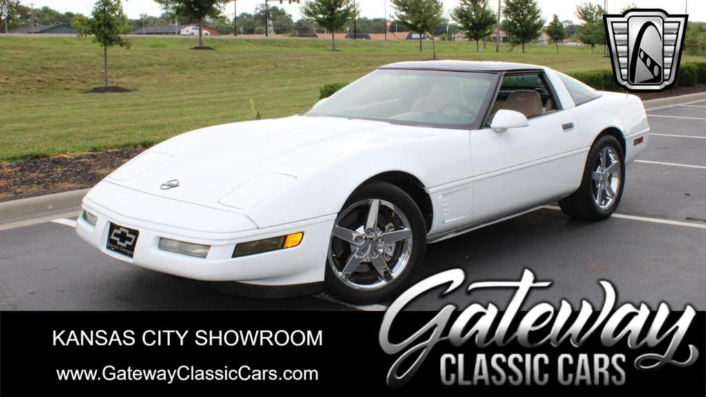 used 1996 Chevrolet Corvette car, priced at $16,500