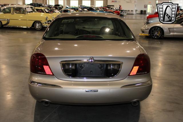 used 1999 Lincoln Continental car, priced at $11,500