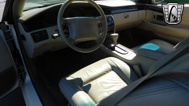 used 1998 Cadillac Eldorado car, priced at $11,500