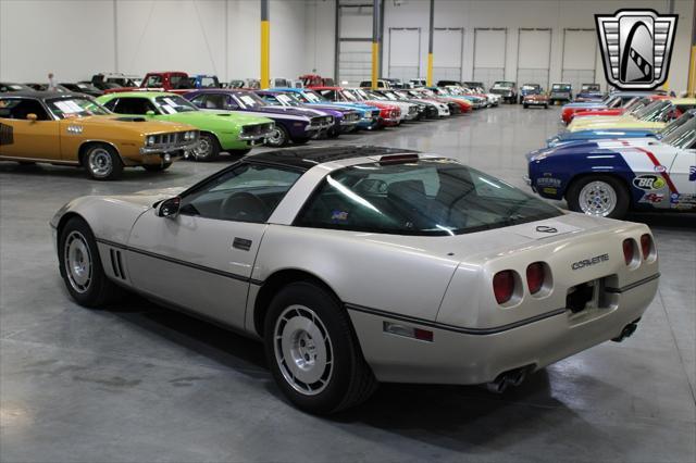 used 1986 Chevrolet Corvette car, priced at $6,000