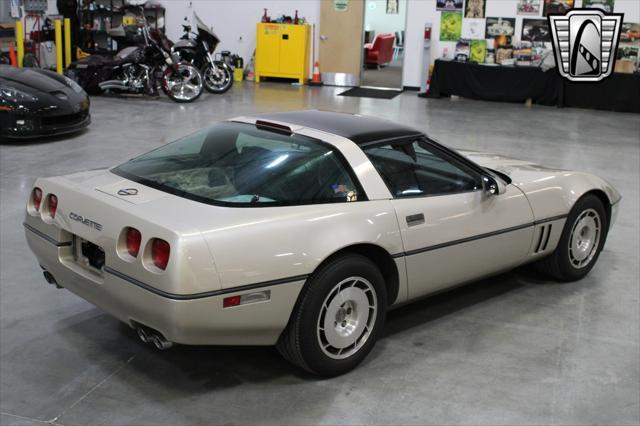 used 1986 Chevrolet Corvette car, priced at $6,000