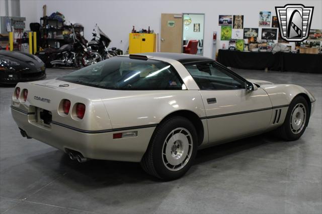 used 1986 Chevrolet Corvette car, priced at $6,000