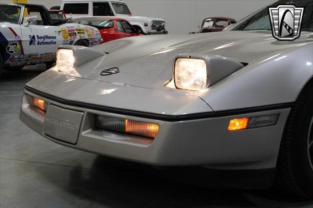 used 1986 Chevrolet Corvette car, priced at $6,000