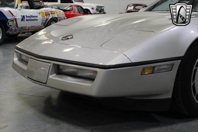 used 1986 Chevrolet Corvette car, priced at $6,000