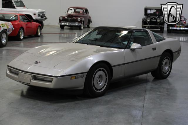 used 1986 Chevrolet Corvette car, priced at $6,000