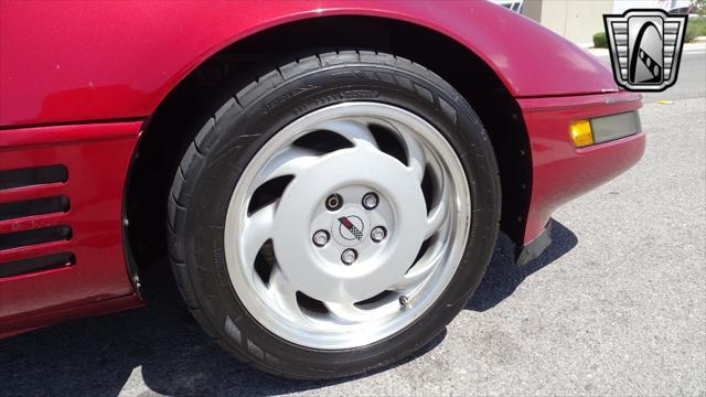 used 1992 Chevrolet Corvette car, priced at $9,500