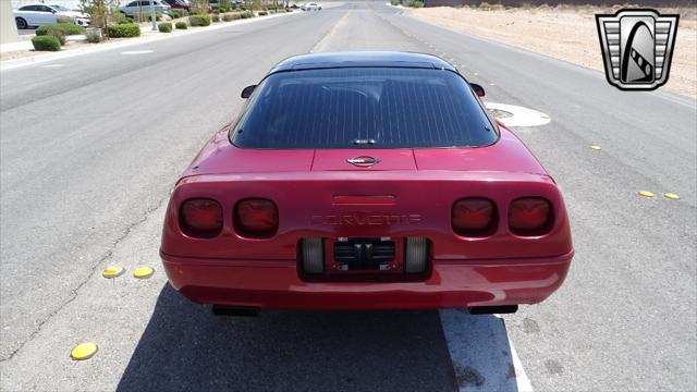 used 1992 Chevrolet Corvette car, priced at $9,500