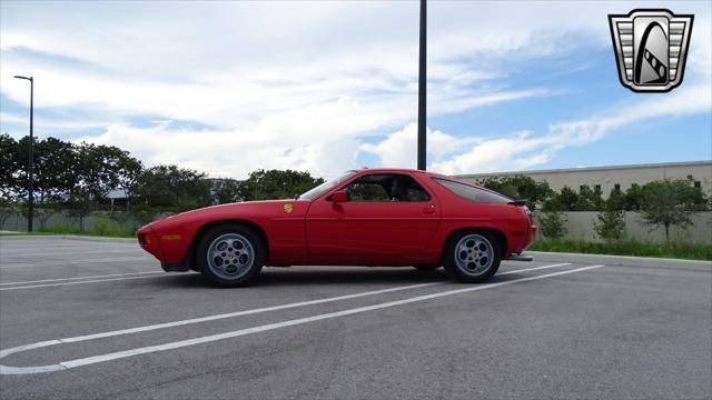 used 1982 Porsche 928 car, priced at $38,000