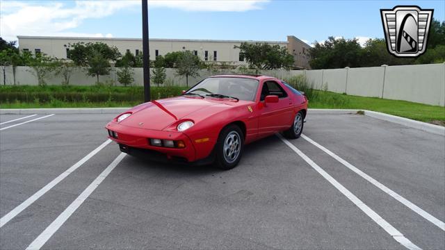 used 1982 Porsche 928 car, priced at $38,000