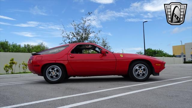 used 1982 Porsche 928 car, priced at $38,000