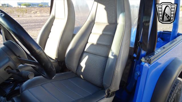 used 1993 Jeep Wrangler car, priced at $11,000