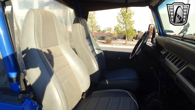 used 1993 Jeep Wrangler car, priced at $11,000