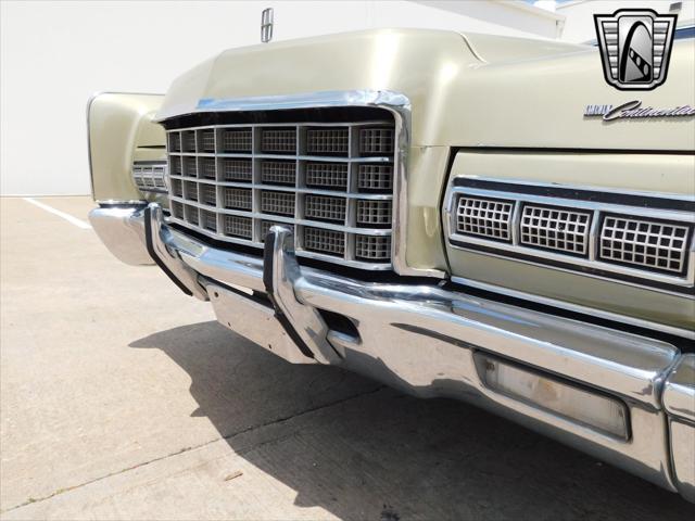 used 1972 Lincoln Continental car, priced at $20,000