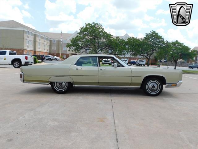 used 1972 Lincoln Continental car, priced at $20,000