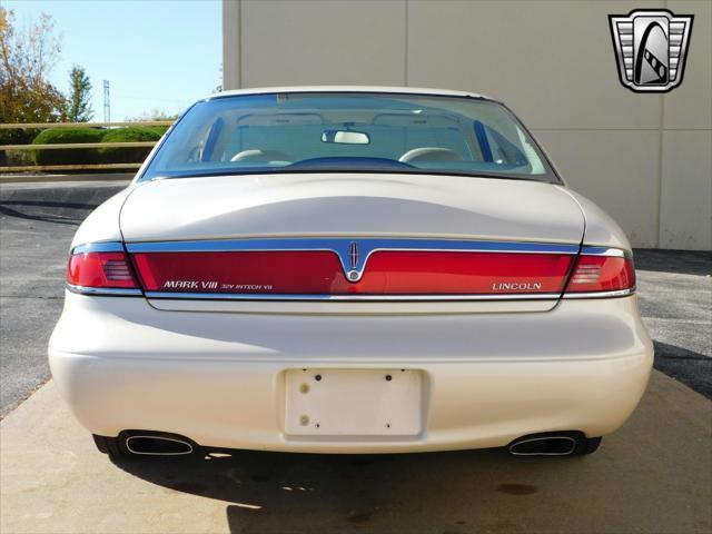 used 1998 Lincoln Mark VIII car, priced at $16,500