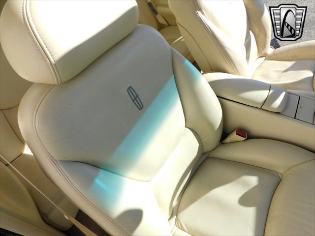 used 1998 Lincoln Mark VIII car, priced at $16,500