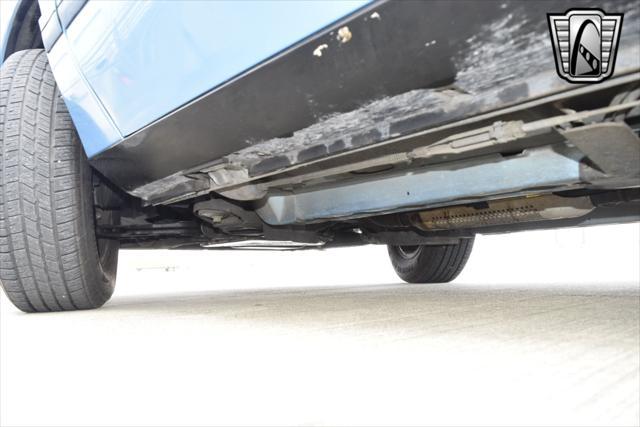 used 1990 Buick Reatta car, priced at $9,000