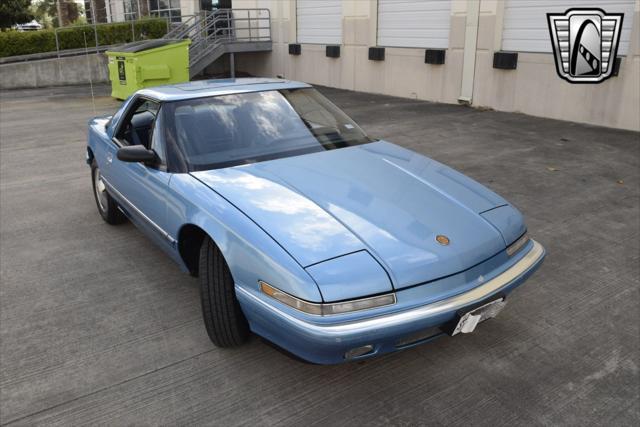 used 1990 Buick Reatta car, priced at $9,000